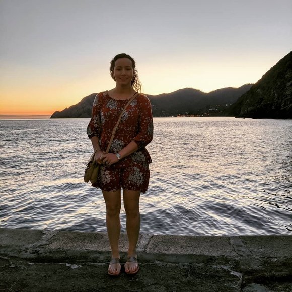 Meet your Posher, Katherine - Picture 5 of 7